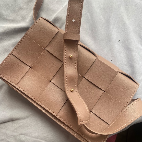 Purse - Picture 4 of 4